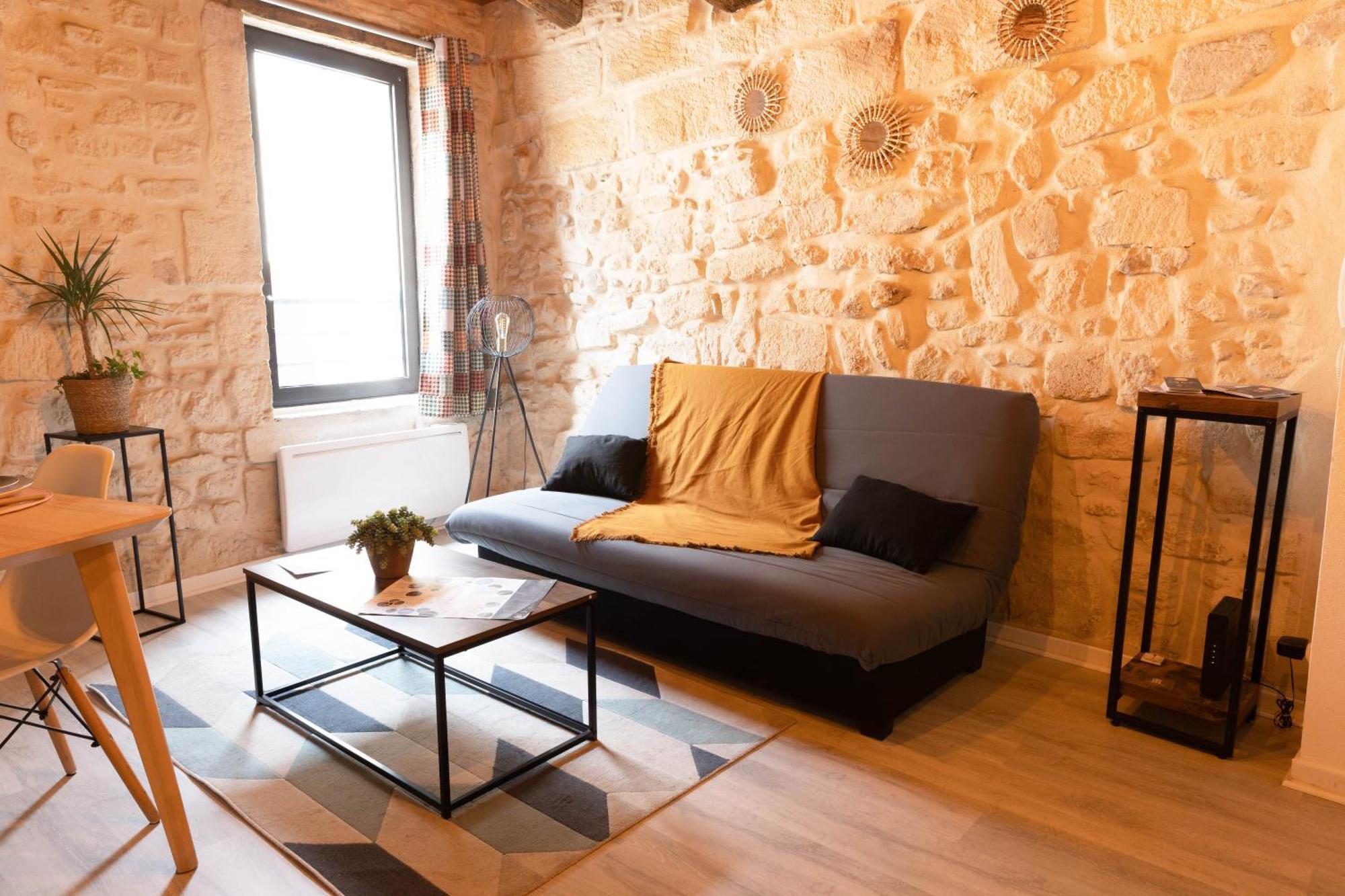 Immeuble 3 Apparts Centre Historique St Gilles Maisoncarreeconciergerie Saint-Gilles  Dış mekan fotoğraf