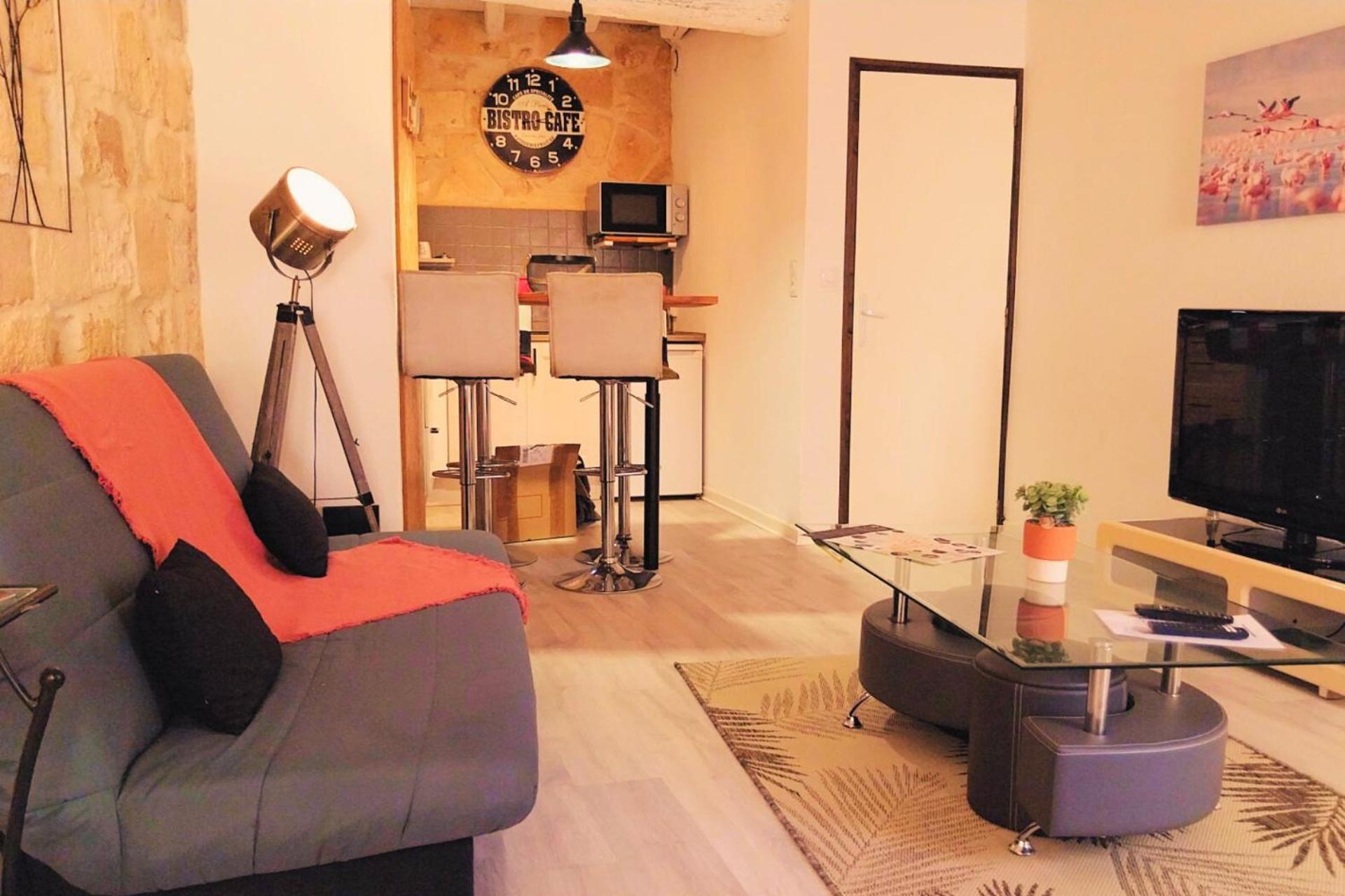 Immeuble 3 Apparts Centre Historique St Gilles Maisoncarreeconciergerie Saint-Gilles  Dış mekan fotoğraf